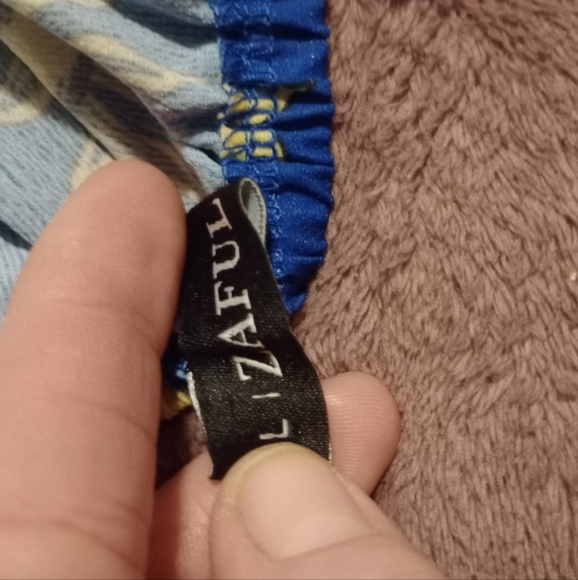 Women's top - Picture 2 of 2